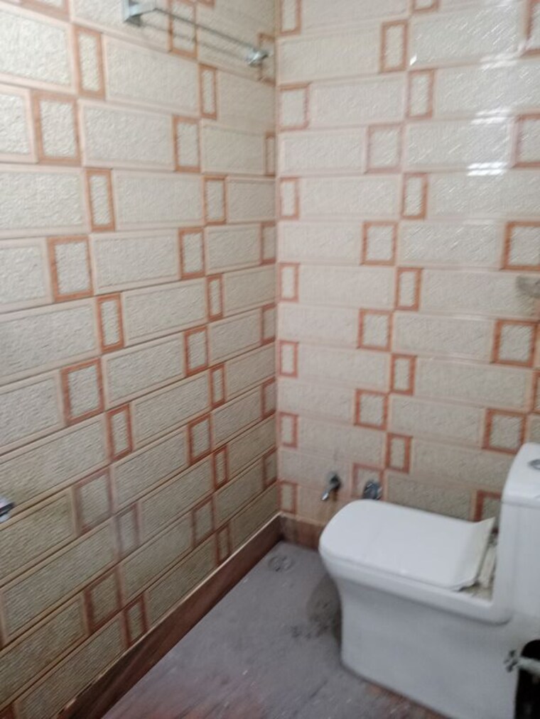 Bathroom, sector 18 2 Bedroom 1032 Sq.Ft. Builder Floor In Sector 18 Panipat 9994861