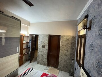 Bedroom in 1.5 BHK Apartment at RWA Apartments Sector 40, Sector 40 – for Sale