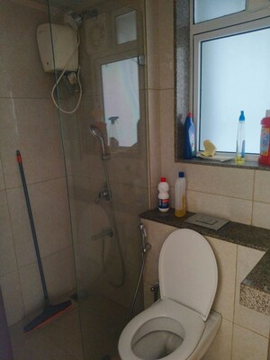 Bathroom in 2 BHK Apartment at LnT Veridian, Powai – for Rent