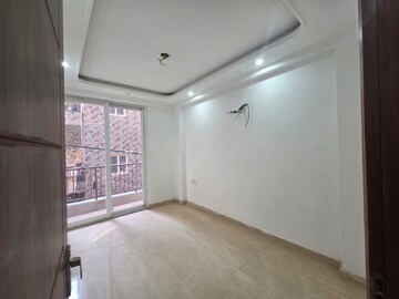 Room in 3 BHK Builder Floor at Neb Sarai – for Sale