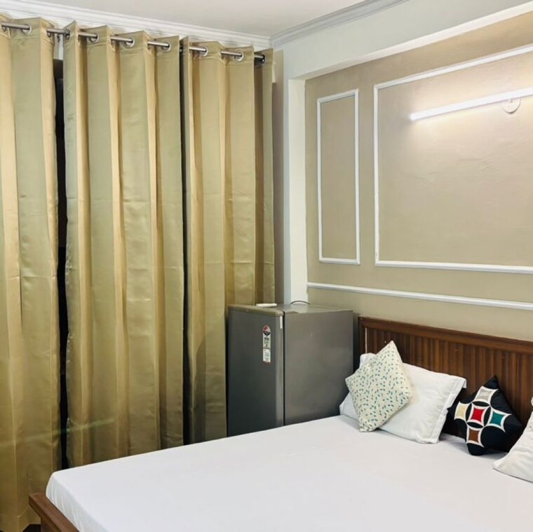 Bedroom, sector 52 1 RK 600 Sq.Ft. Builder Floor In Sector 52 Gurgaon 9994924