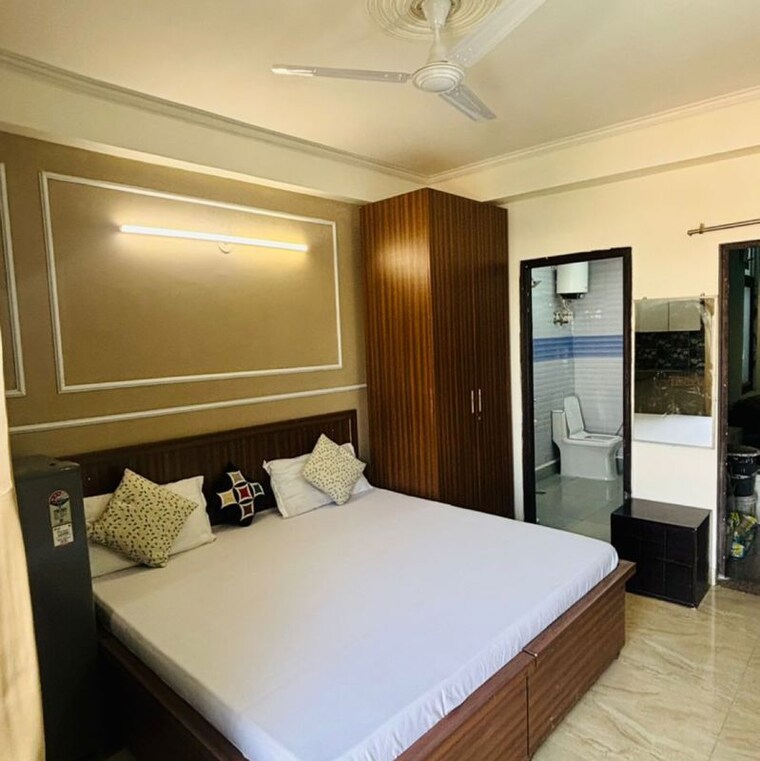 Bedroom, sector 52 1 RK 600 Sq.Ft. Builder Floor In Sector 52 Gurgaon 9994924