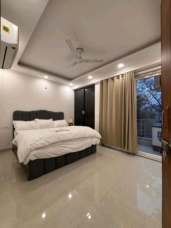 2 BHK + Servant Room Apartment For Rent in Palm Residency Chhatarpur