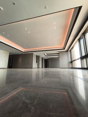 5 BHK Apartment For Rent in Lodha Trump Tower, Worli