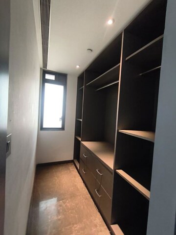  5 BHK Apartment at Lodha Trump Tower, Worli – for Rent