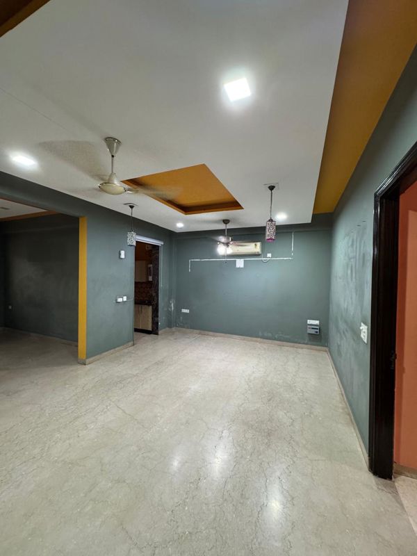 3 BHK + Pooja Room Apartment For Rent in Vipul World Floors
