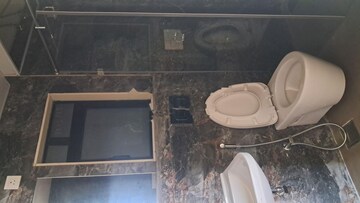 Bathroom in 3.5 BHK Apartment at Dosti Eastern Bay, Wadala – for Rent