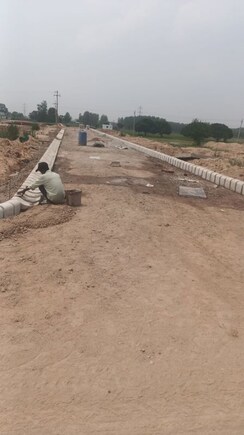 Plot For Sale in Sector 82 A