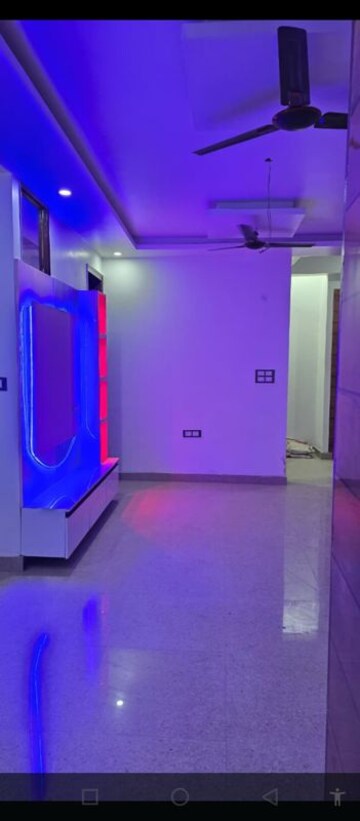 Furnished Amenities in 3 BHK Builder Floor at Sector 72 – for Sale