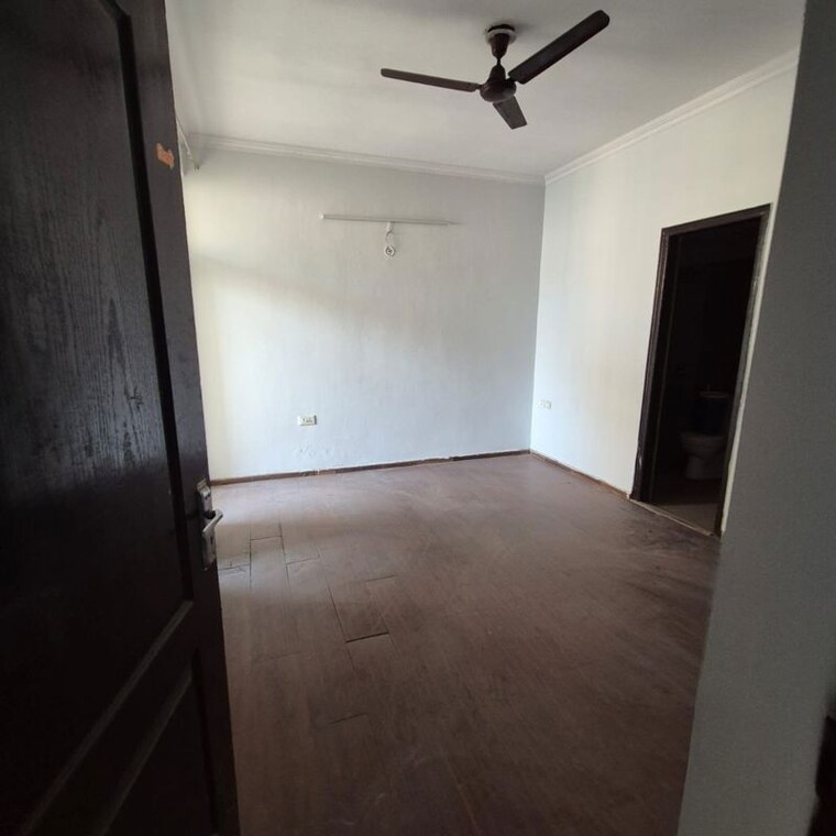Room, amrapali-silicon-city 2 Bedroom 1180 Sq.Ft. Apartment In Sector 76 Noida 9995011