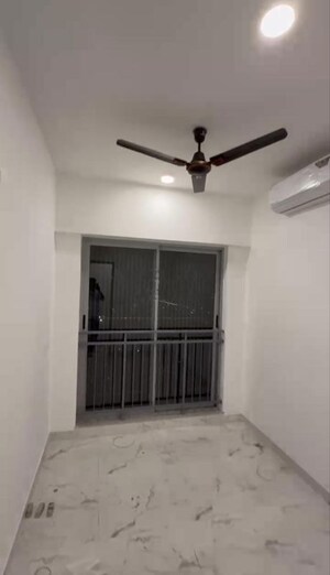 2 BHK Apartment For Rent in Dynamix Divum, Malad East