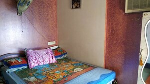 Bedroom in 2 BHK Apartment at Amita CHS Andheri West, Andheri West – for Rent