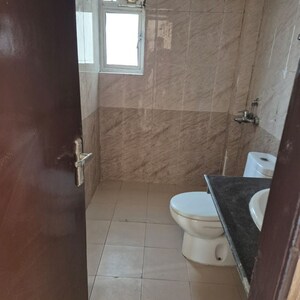Bathroom in 2 BHK Apartment at Amrapali Silicon City, Sector 76 – for Sale