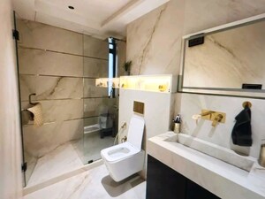 Bathroom in 4 BHK Apartment at Lodha Trump Tower, Worli – for Rent