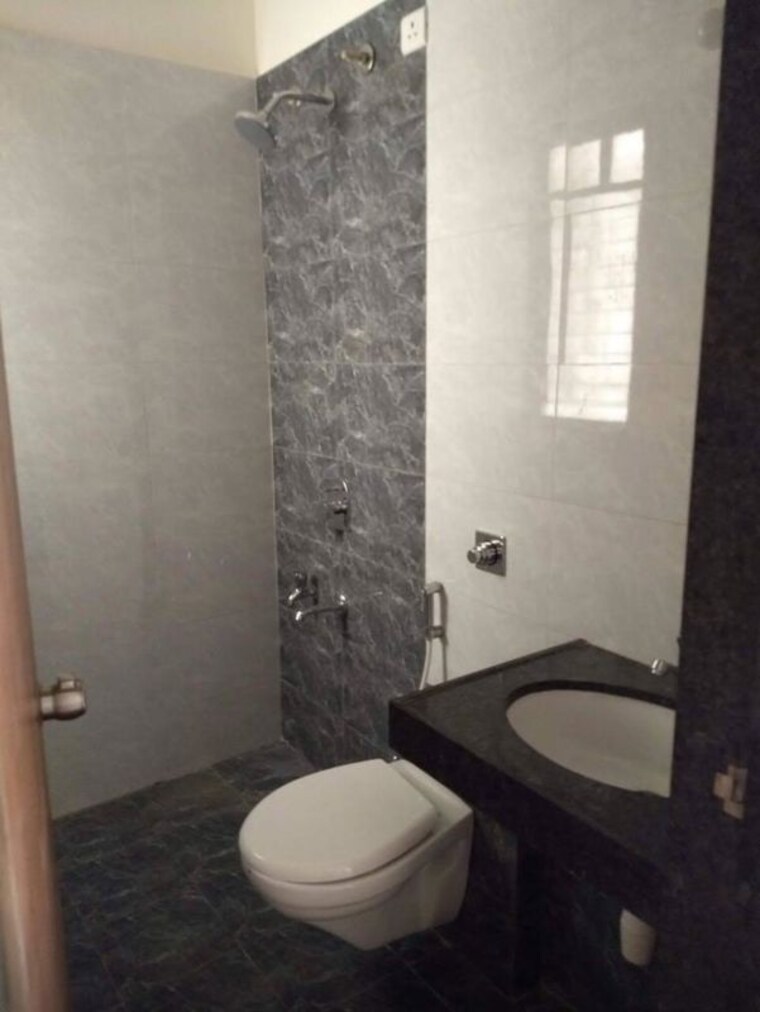 Bathroom, pristine-equilife-homes 2 Bedroom 768 Sq.Ft. Apartment In Mahalunge Ingale Pune 9995065