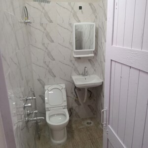Bathroom in Studio Apartment at Malviya Nagar – for Rent