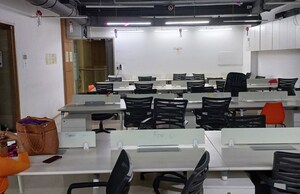  Office Space For Rent in Baba House, Andheri East