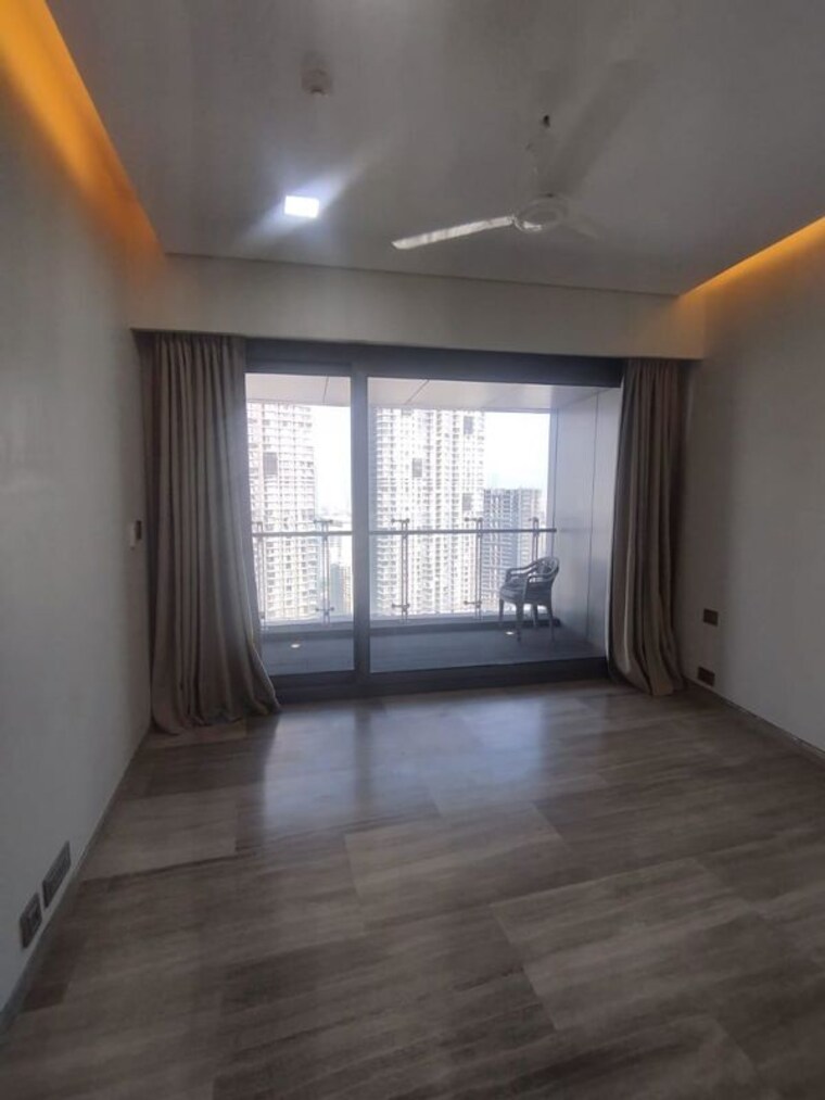 Room, lodha-world-crest 4 Bedroom 2200 Sq.Ft. Apartment In Worli Mumbai 9995130