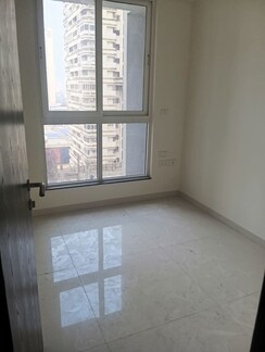 1.5 BHK + Pooja Room Apartment For Rent in Lodha Amara