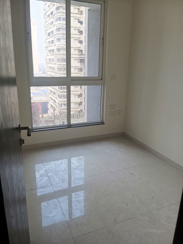 1.5 BHK + Pooja Room Apartment For Rent in Lodha Amara