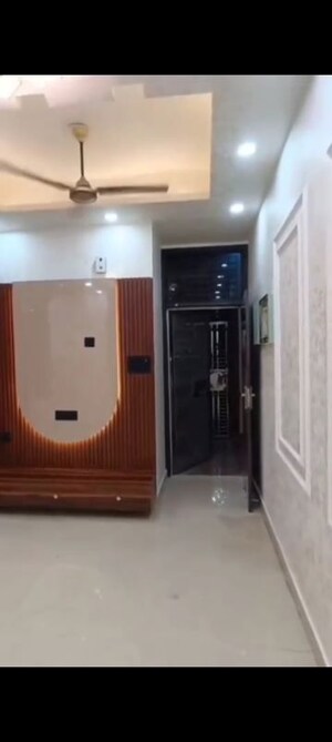 Room in 3 BHK Builder Floor at Shakti Khand iv – for Sale