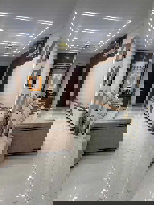 4 BHK + Pooja Room,Servant Room 2708 Sq.Ft. Apartment in Prestige Beverly Hills