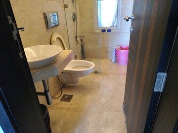 Washroom in 2 BHK Apartment at Raheja Atlantis, Lower Parel – for Rent