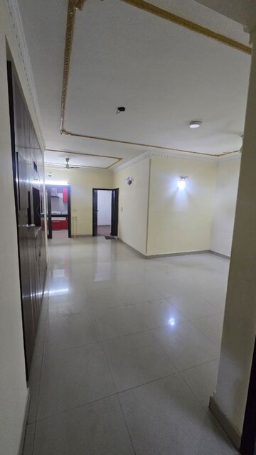 3.5 BHK Apartment For Rent in Gulmohar Garden, Sector 44