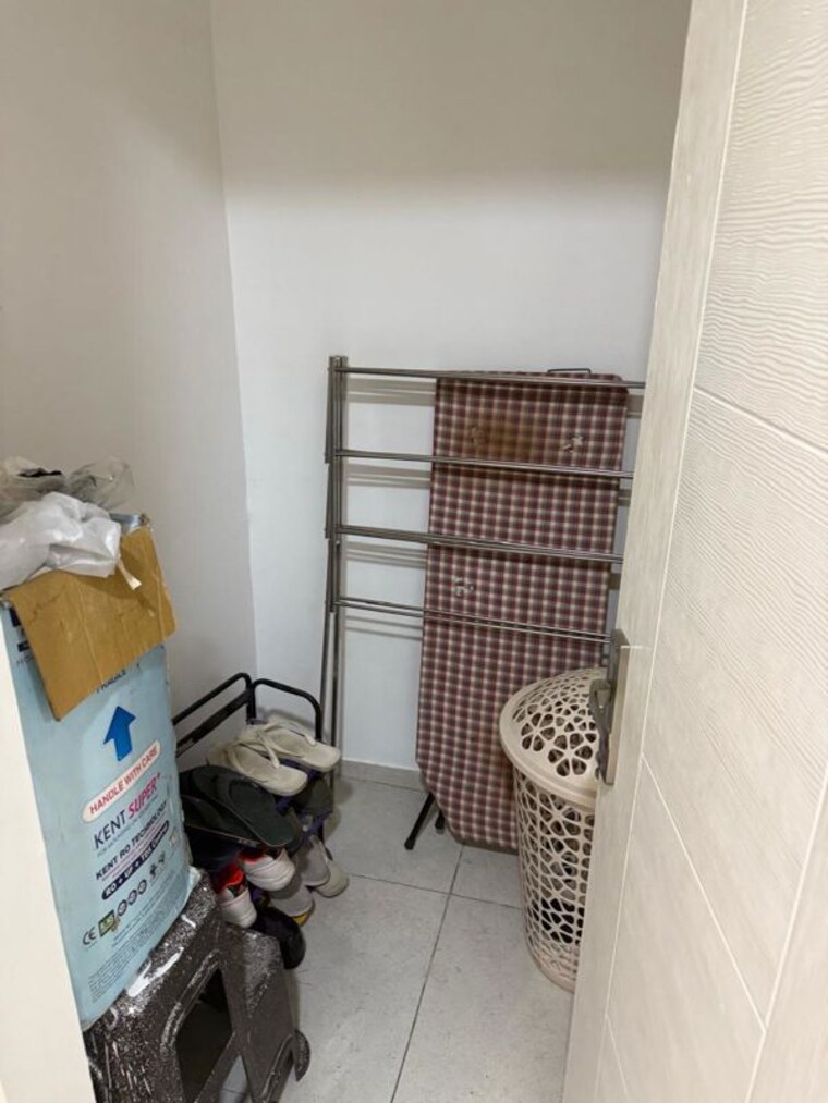 Master Bedroom, motiaz-royal-citi 3 Bedroom 1910 Sq.Ft. Apartment In Ambala Highway Zirakpur 9995285