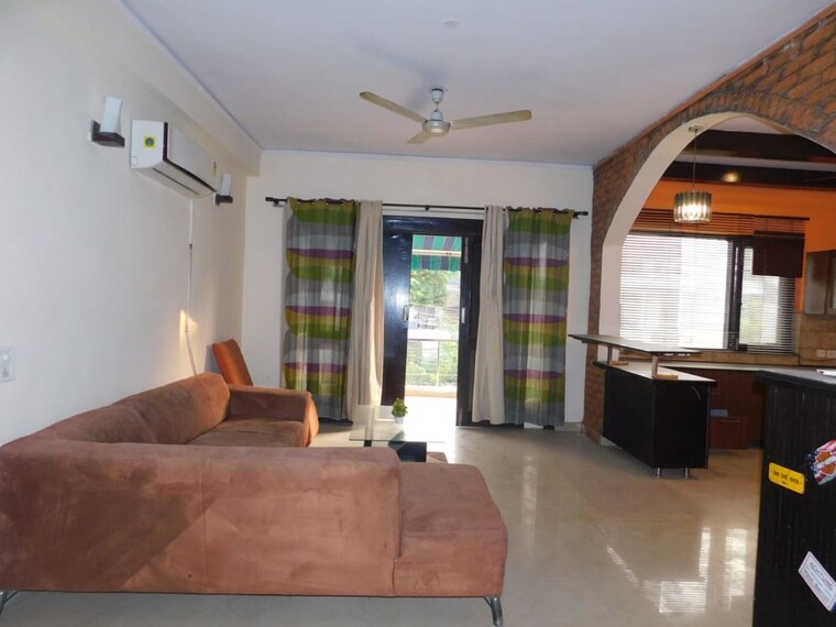 Living Room, tulip-mall 3 Bedroom 162 Sq.Mt. Independent House In Sector 46 Noida 9995292