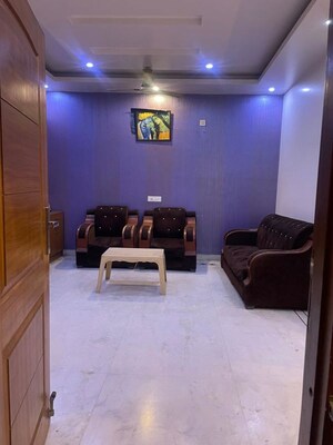 3 BHK Independent House For Rent in Tulip Mall, Sector 46