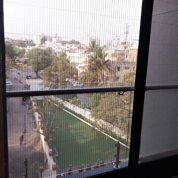 Swimming Pool in 2 BHK Apartment at Karve Nagar – for Rent