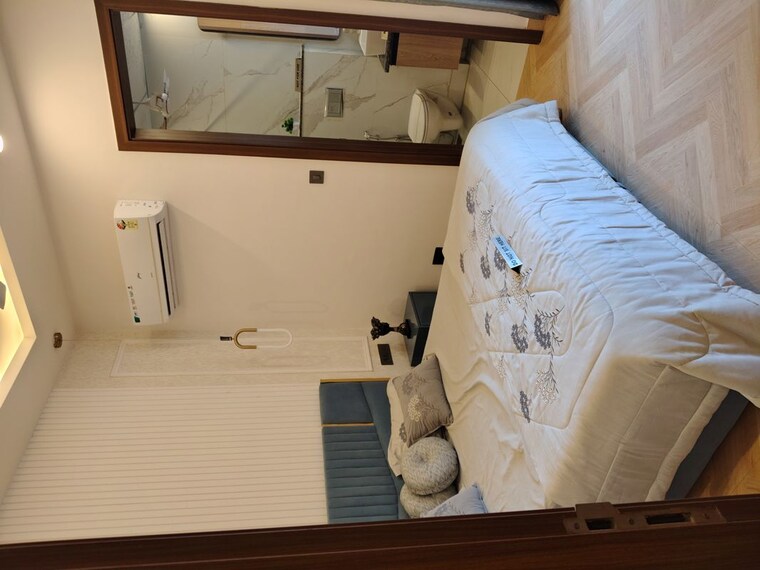Master Bedroom, trehan-luxury-floors 3 Bedroom 1539 Sq.Ft. Builder Floor In Sohna Sector 35 Gurgaon 9995301