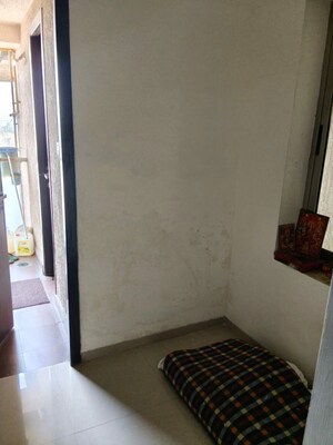 Bedroom in 4 BHK Apartment at Raj Grandeur, Powai – for Rent