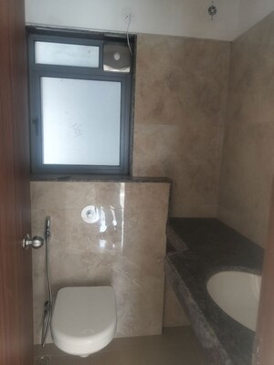 Room in 2 BHK Apartment at Amanora Elivate Tower, Hadapsar – for Rent