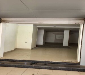  Shop – Entrance View at Matunga East - for Rent