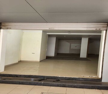  Shop – Entrance View at Matunga East - for Rent