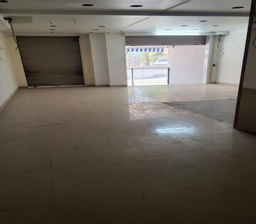 Common Area in  Shop at Matunga East – for Rent