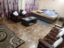 6+ BHK + Servant Room Independent House For Sale in RWA Apartments Sector 122