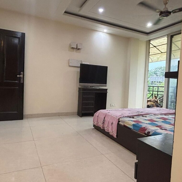 Bedroom, malviya nagar 3 Bedroom 2000 Sq.Ft. Builder Floor In Malviya Nagar Delhi 9995403