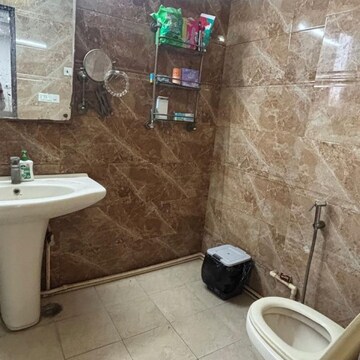 Bathroom in 3 BHK Builder Floor at Malviya Nagar – for Rent
