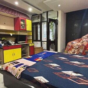 Bedroom in 3 BHK Builder Floor at Malviya Nagar – for Rent