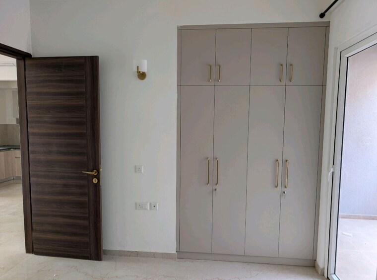 undefined, smart-world-orchard 3 Bedroom 1680 Sq.Ft. Apartment In Sector 61 Gurgaon 9995435