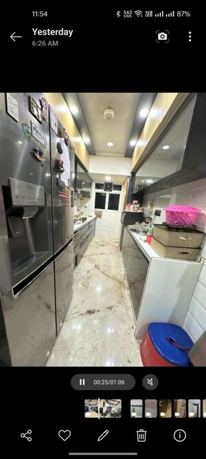 Master Bedroom in 2 BHK Apartment at Kamala Vihar CHS, Kandivali West – for Rent