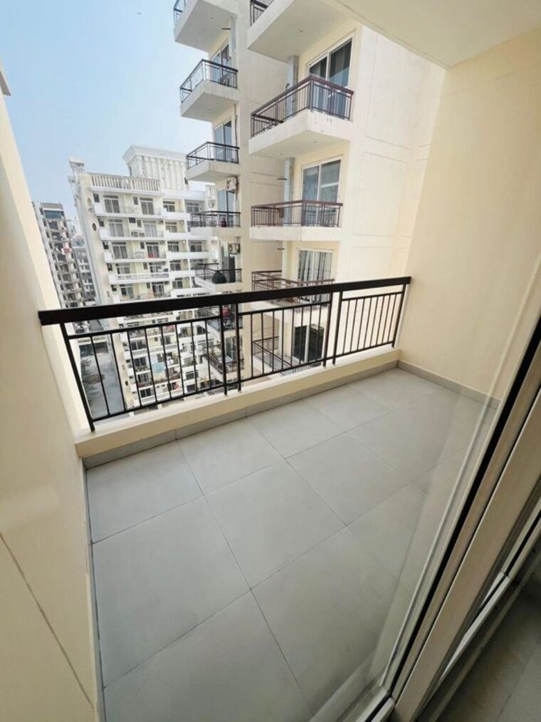 Balcony, barnala-green-lotus-avenue 3 Bedroom 1730 Sq.Ft. Apartment In Ambala Highway Zirakpur 9995449