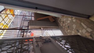 Building Lobby in 3 BHK Builder Floor at Old Rajinder Nagar – for Rent