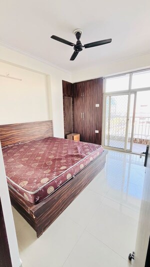 Bedroom in 3 BHK Apartment at Proview Officer City, Sehani Khurd – for Rent
