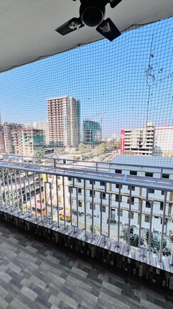 3 BHK Apartment For Rent in Proview Officer City