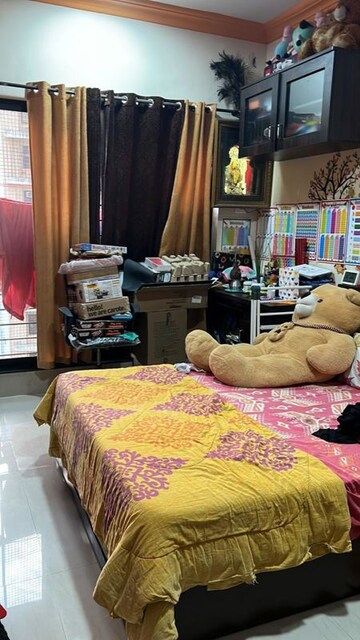 Bedroom in 2 BHK Apartment at K Raheja Heights, Malad East – for Rent