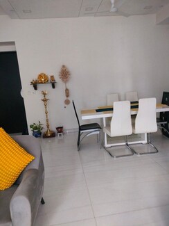 2 BHK + Pooja Room,Study Room Apartment For Rent in Raheja Atlantis